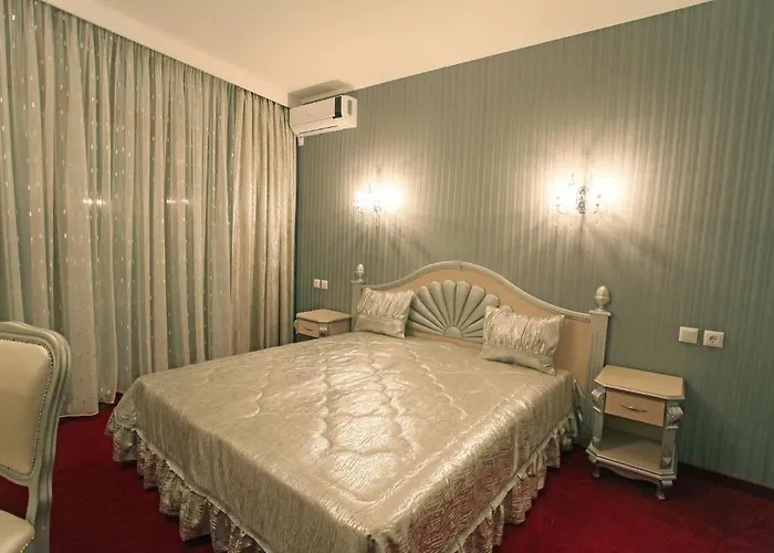 Diamond Hotel Kazanlŭk