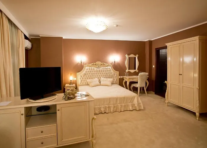 Diamond Hotel Kazanlŭk