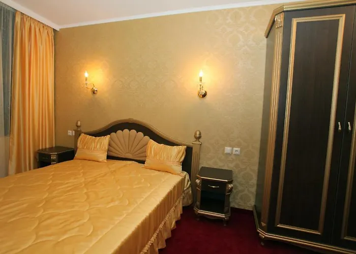 Diamond Hotel Kazanlŭk